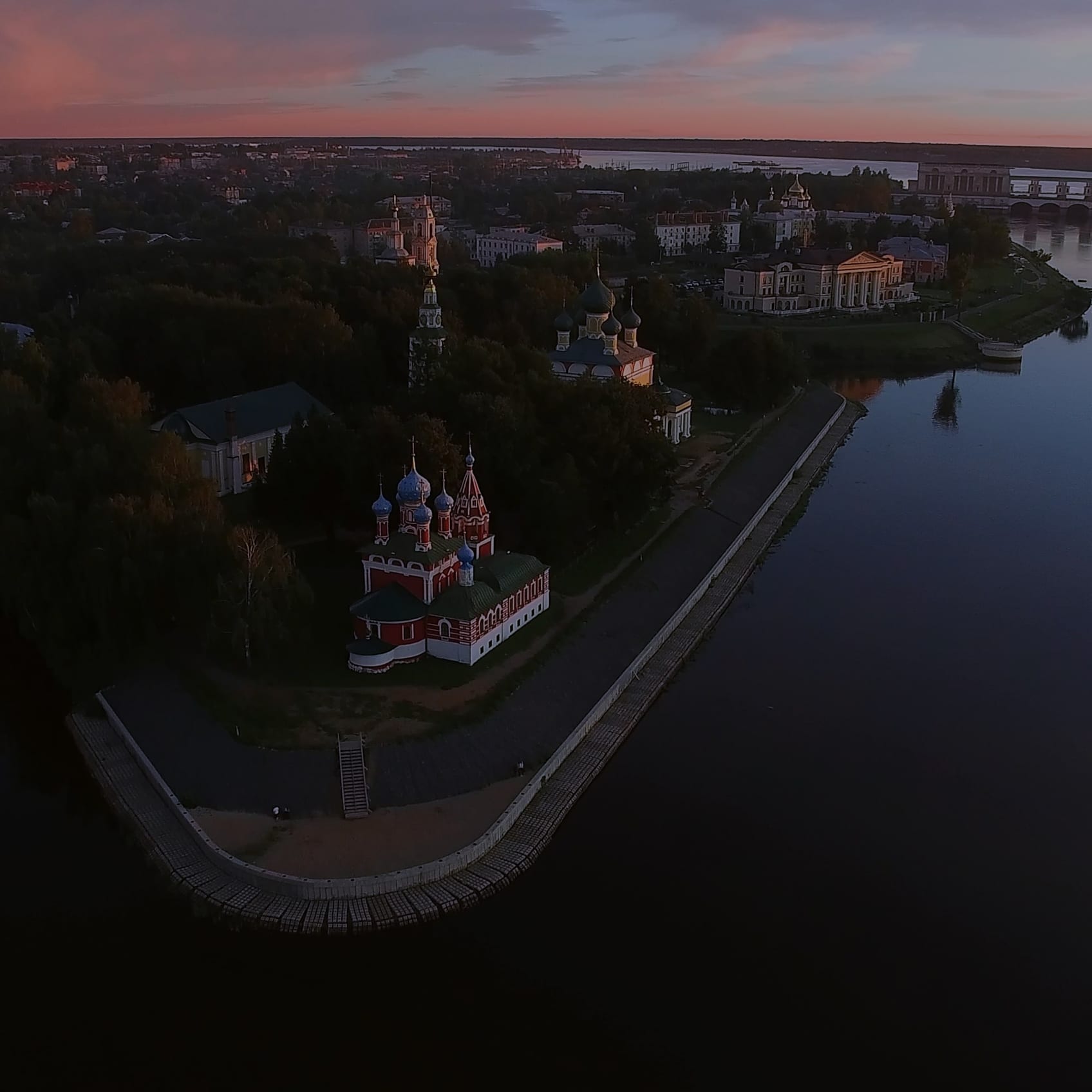 Вид на Углич с высоты